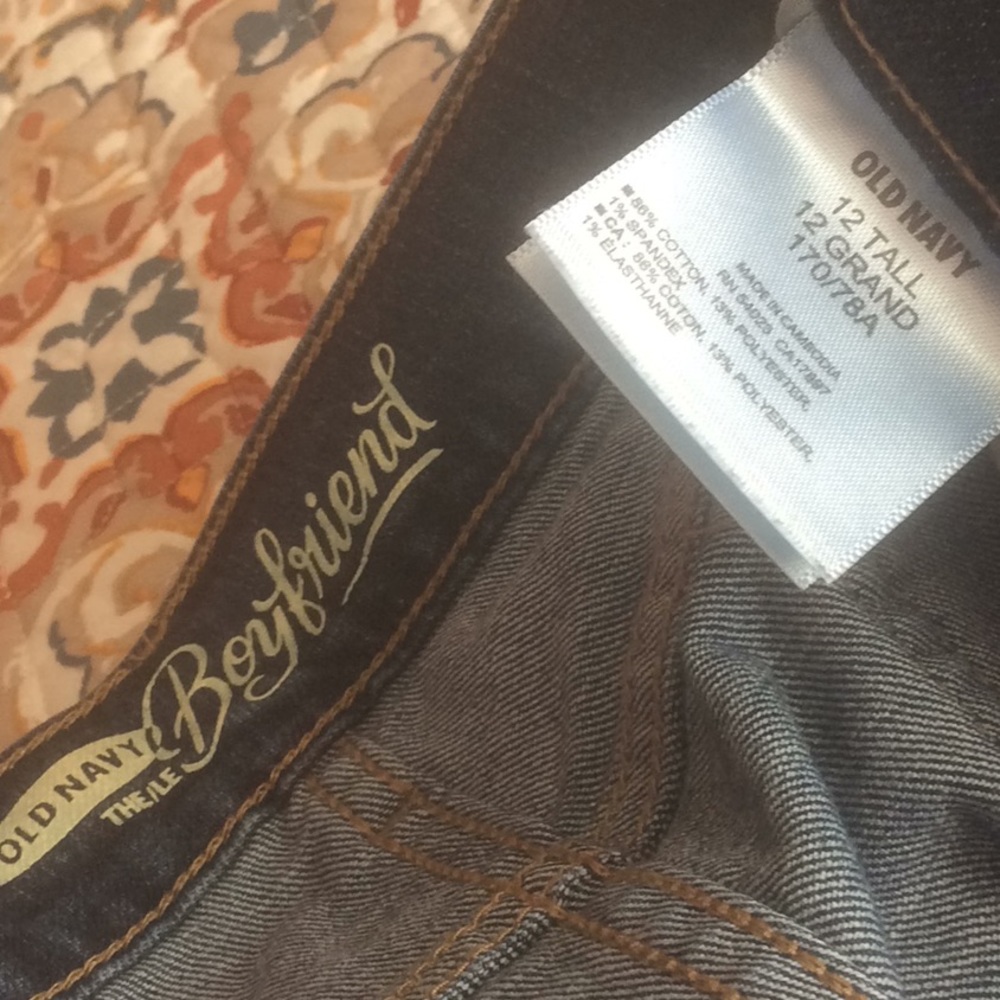 Old Navy Boyfriend Distressed 12 Tall